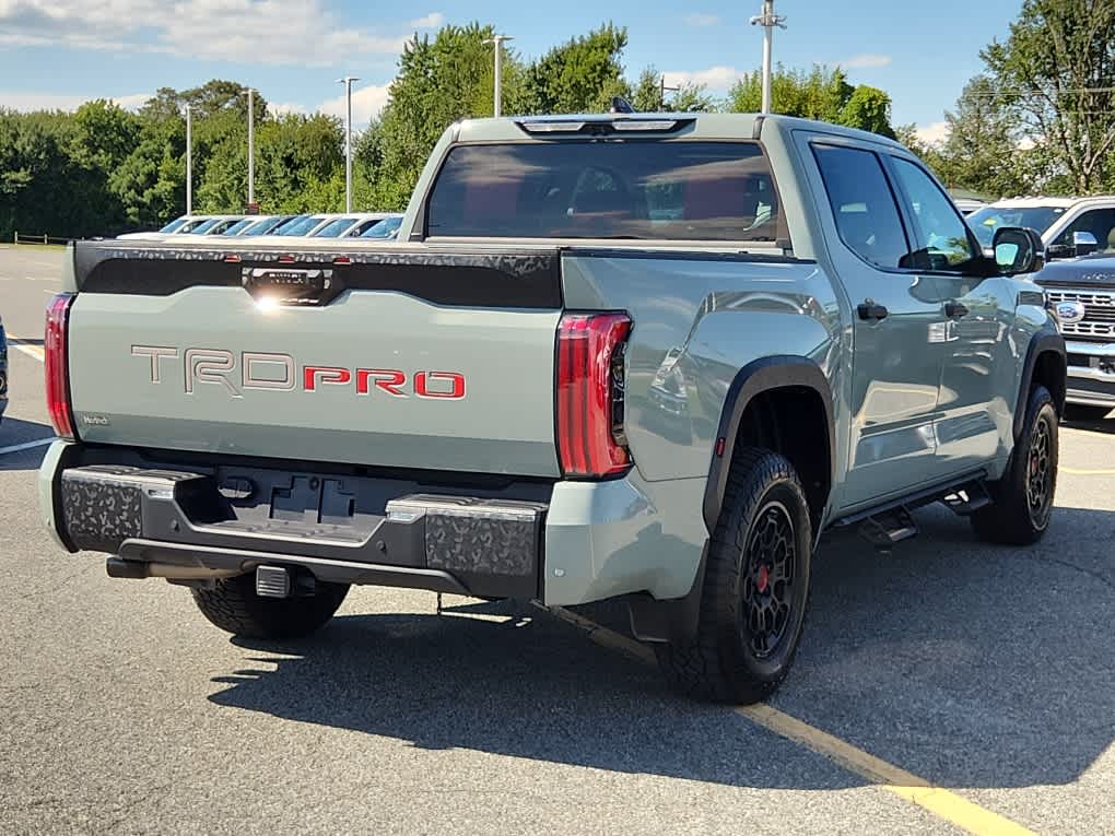 2022 Toyota Tundra TRD Pro CrewMax photo 3