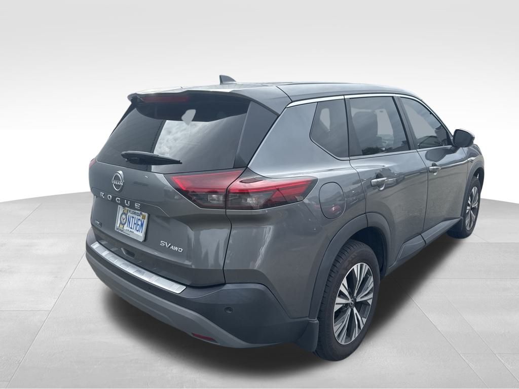2022 Nissan Rogue SV photo 3