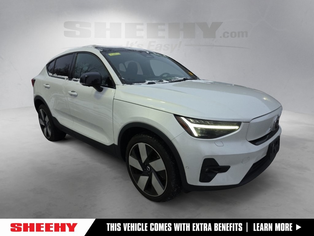 2023 Volvo C40 Ultimate's photo