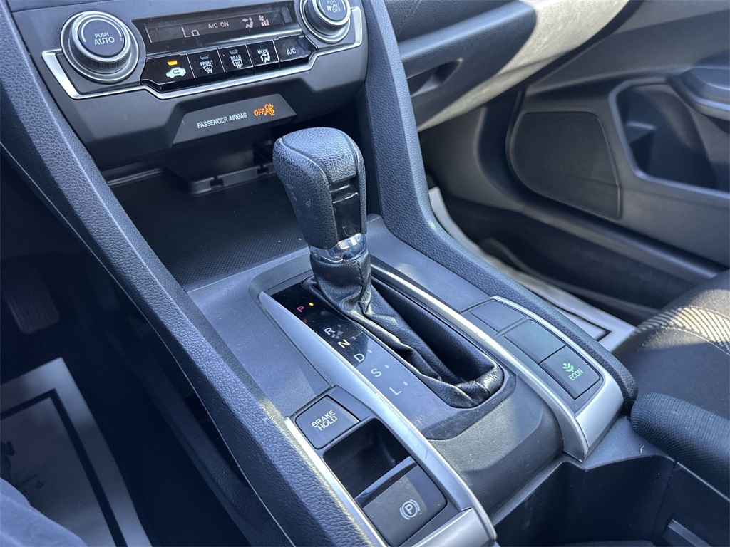 2017 Honda Civic LX photo 19