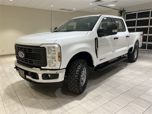 2025 Ford F-250 Super Duty XL's photo