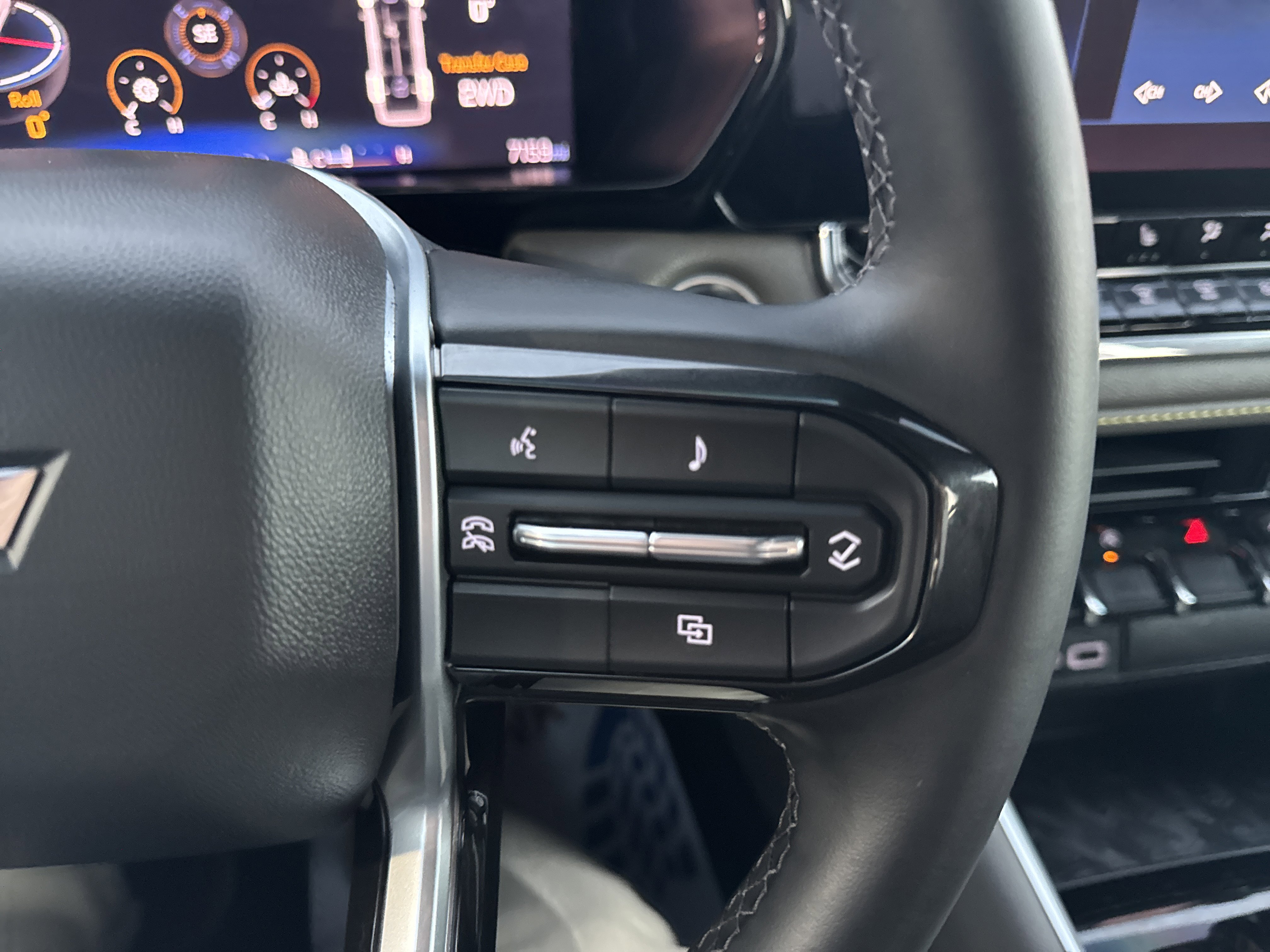 2024 Chevrolet Colorado ZR2 photo 4