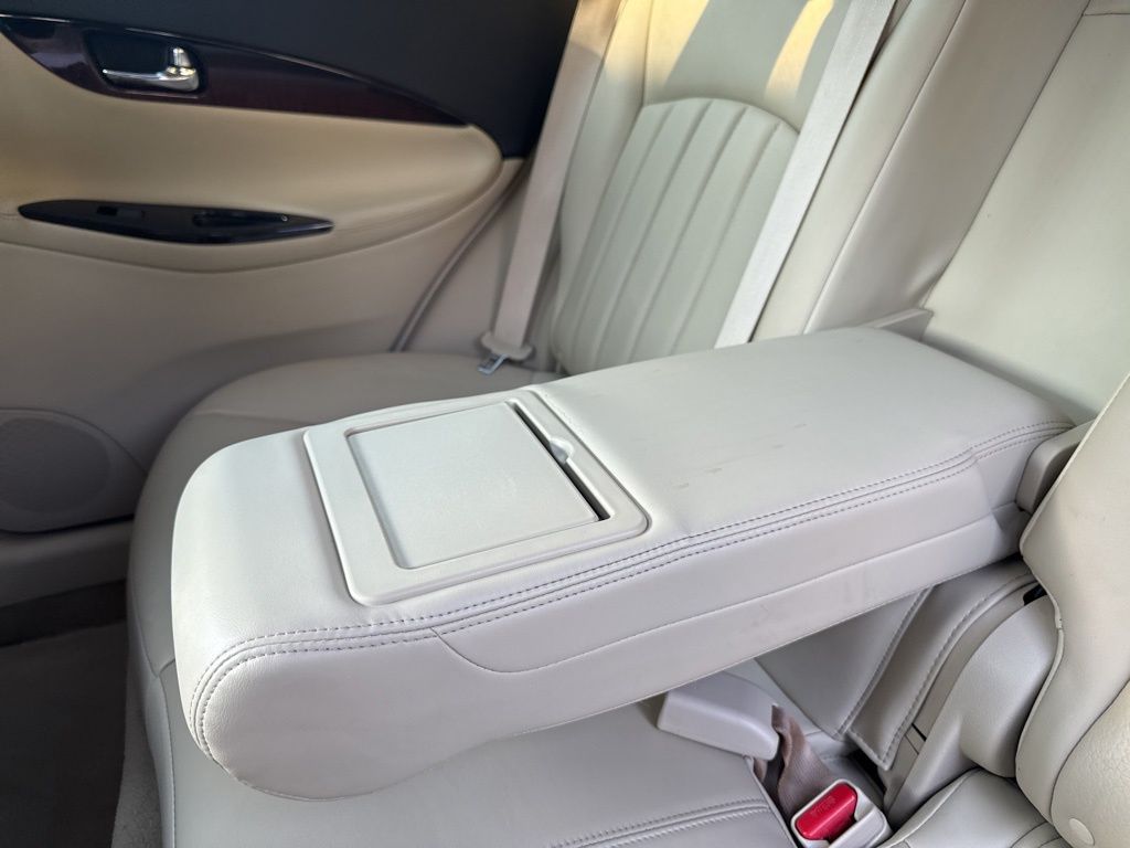 2017 Infiniti QX50 Base photo 25