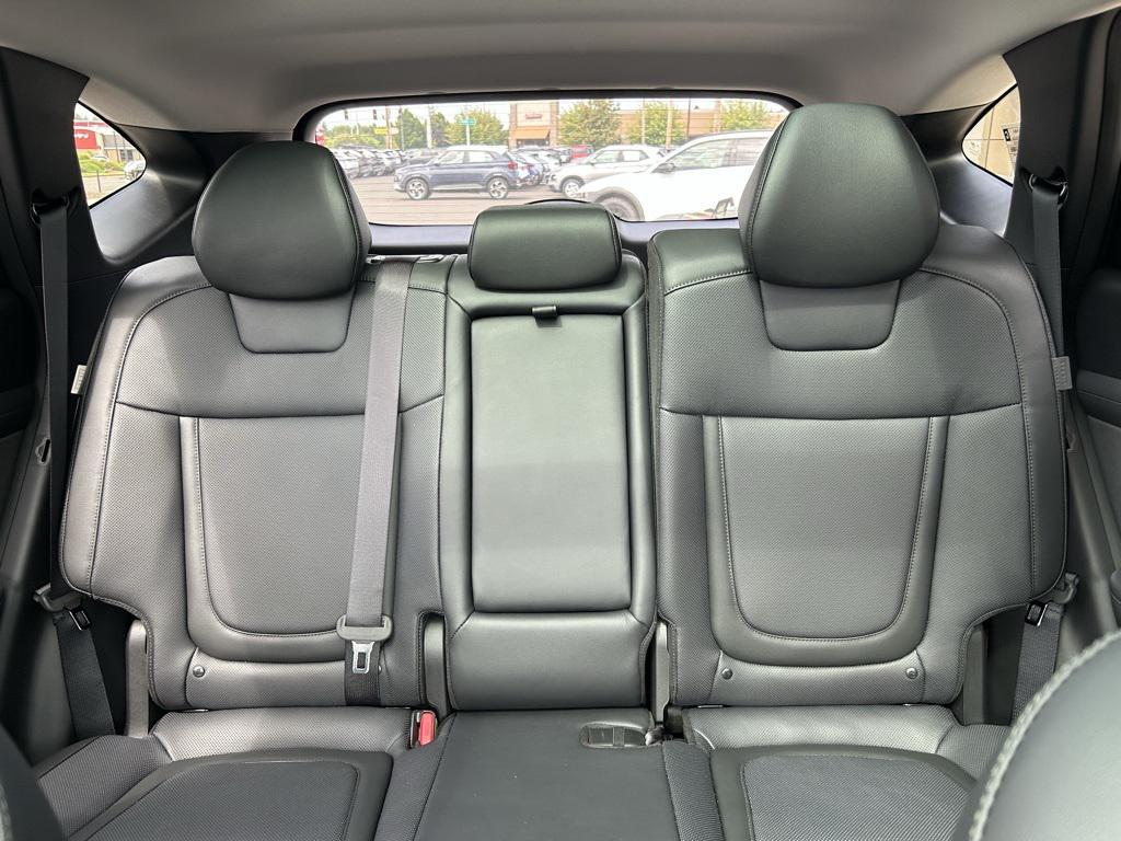2025 Hyundai Tucson Hybrid Limited photo 18