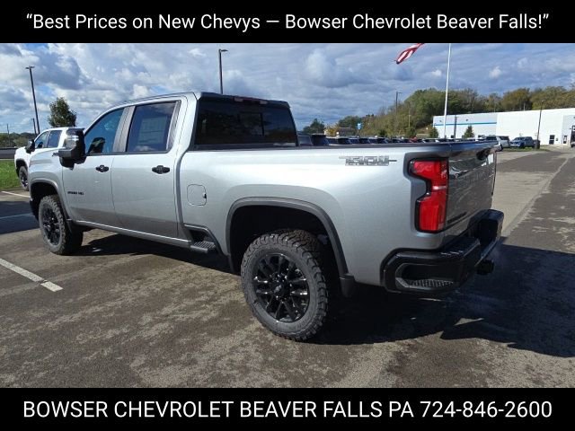 2026 Chevrolet Silverado 2500HD LT photo 3