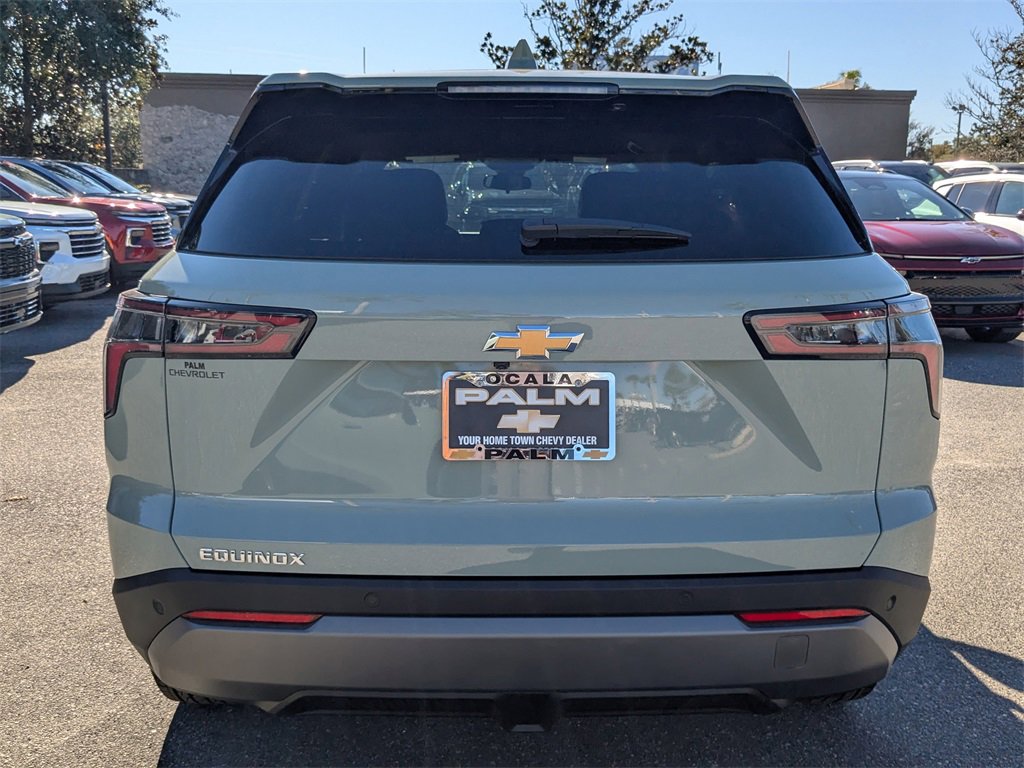 2026 Chevrolet Equinox LT photo 2