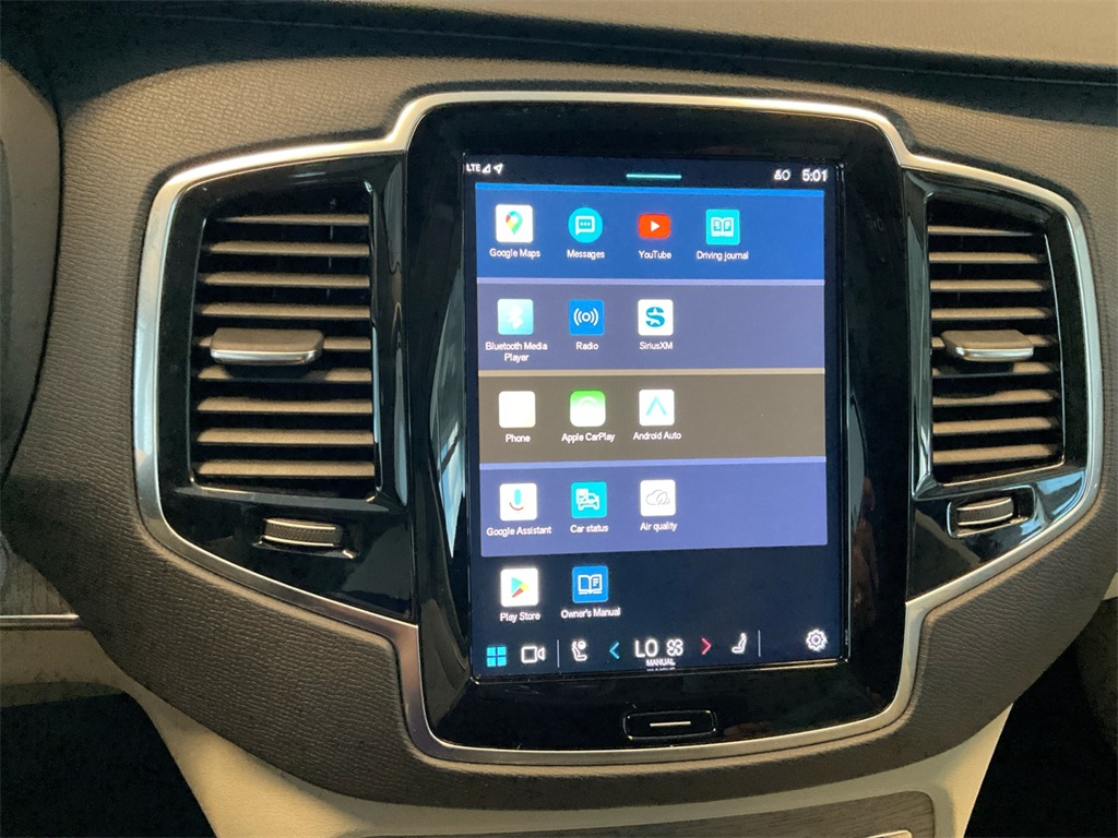 2023 Volvo XC90 AWD Plus photo 22