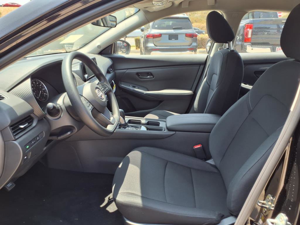 2025 Nissan Sentra S photo 4