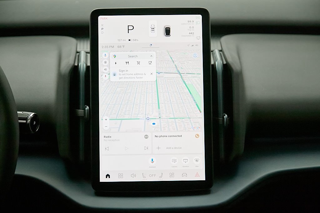 2025 VOLVO EX30 - Image 26