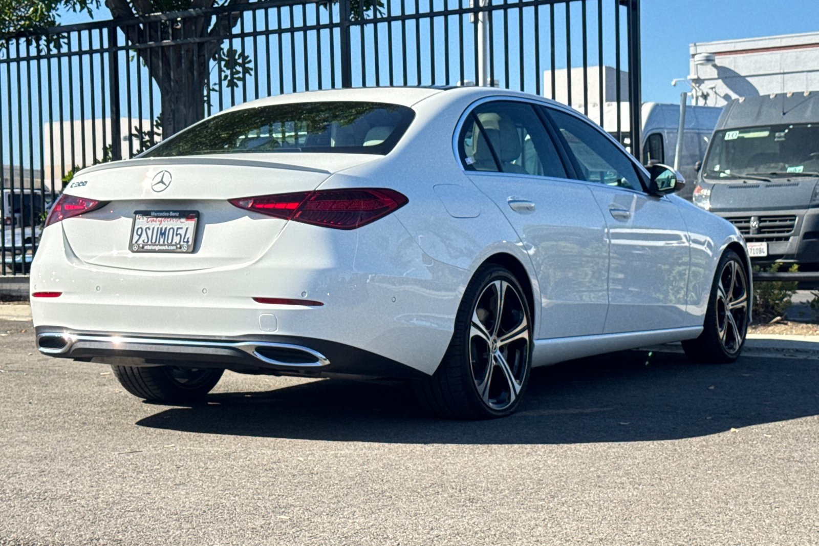 2025 Mercedes Benz C 300 photo 4