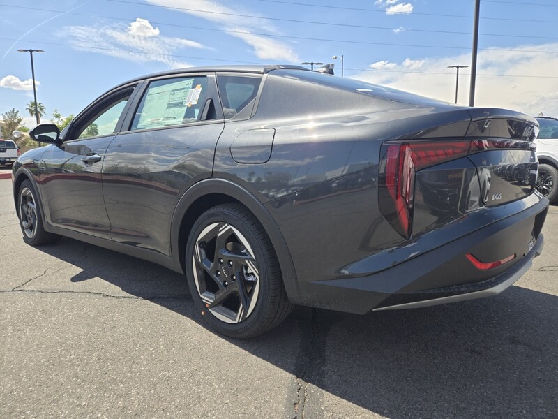 2025 Kia K4 EX photo 4
