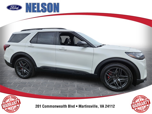 2025 Ford Explorer ST's photo