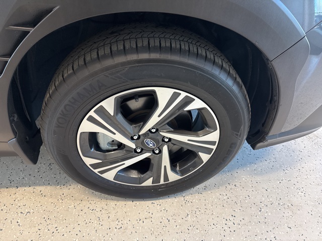 2024 Subaru Crosstrek Premium photo 10