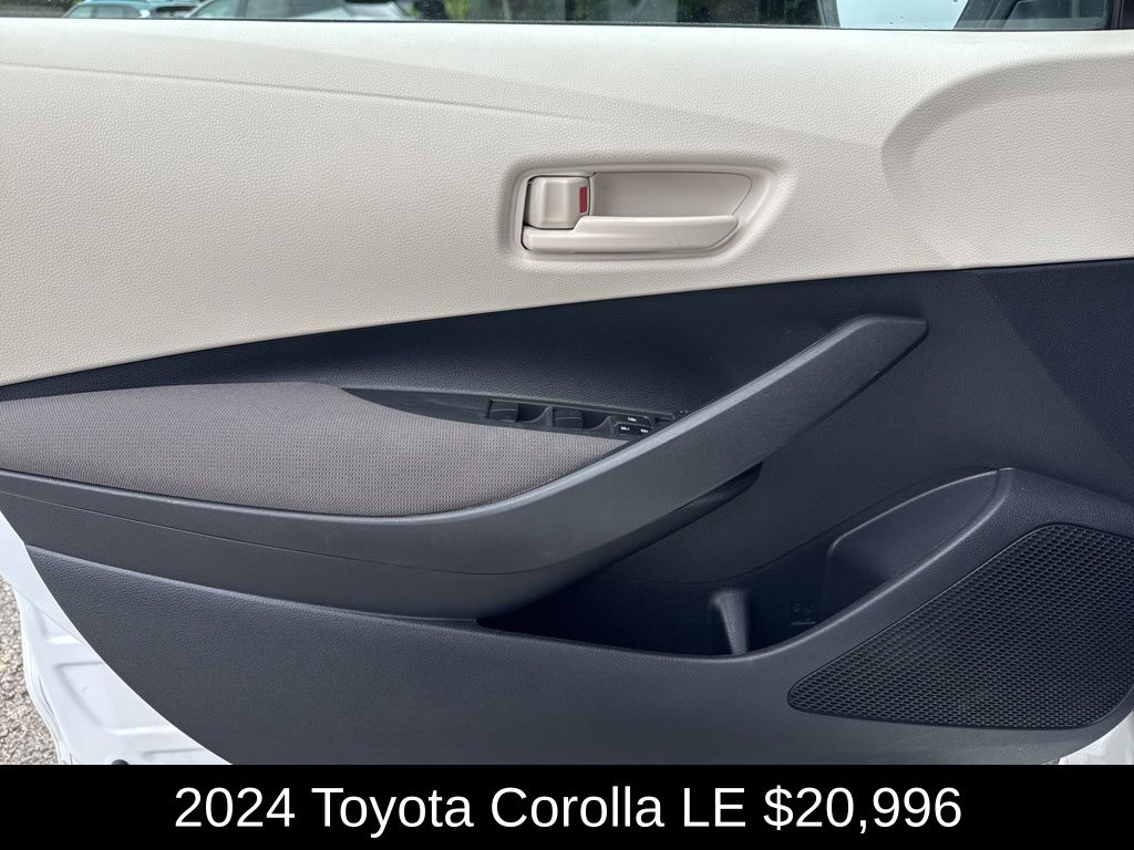2024 Toyota Corolla LE photo 10