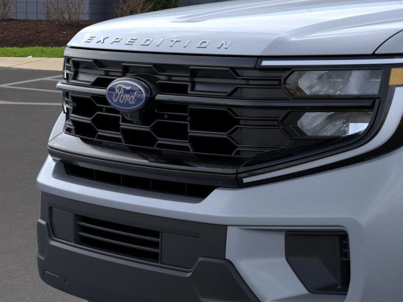 2025 Ford Expedition photo 16