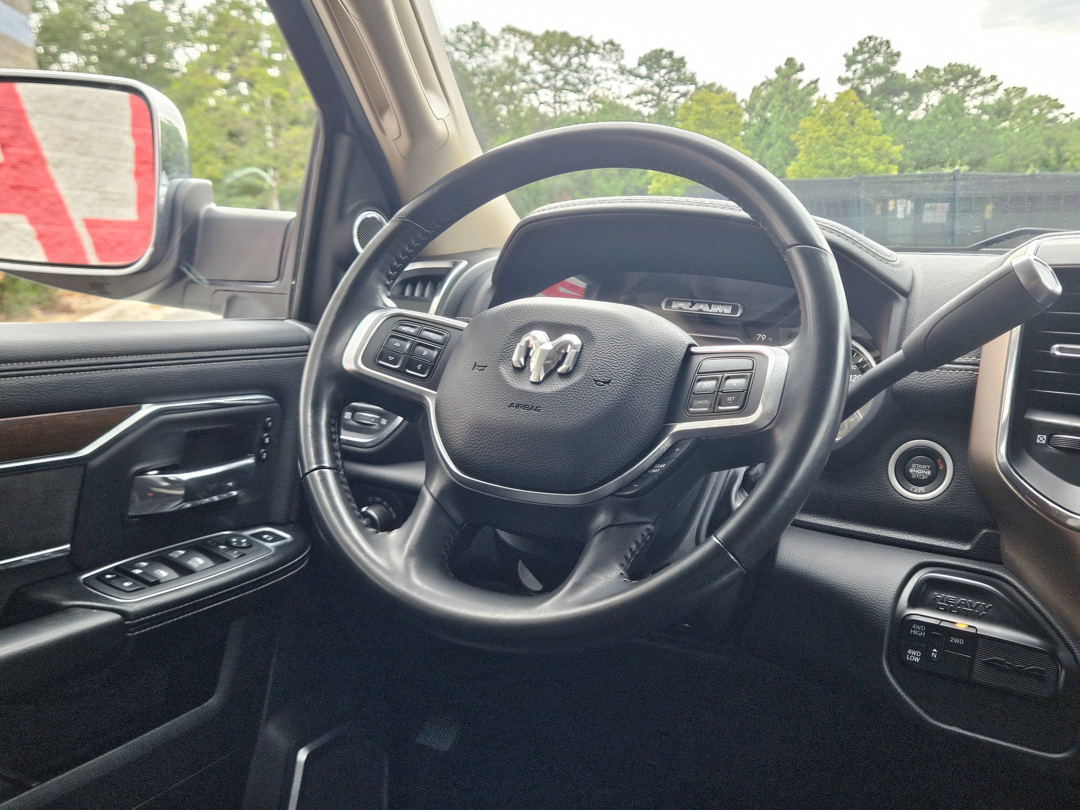 2022 Ram 2500 Laramie photo 9