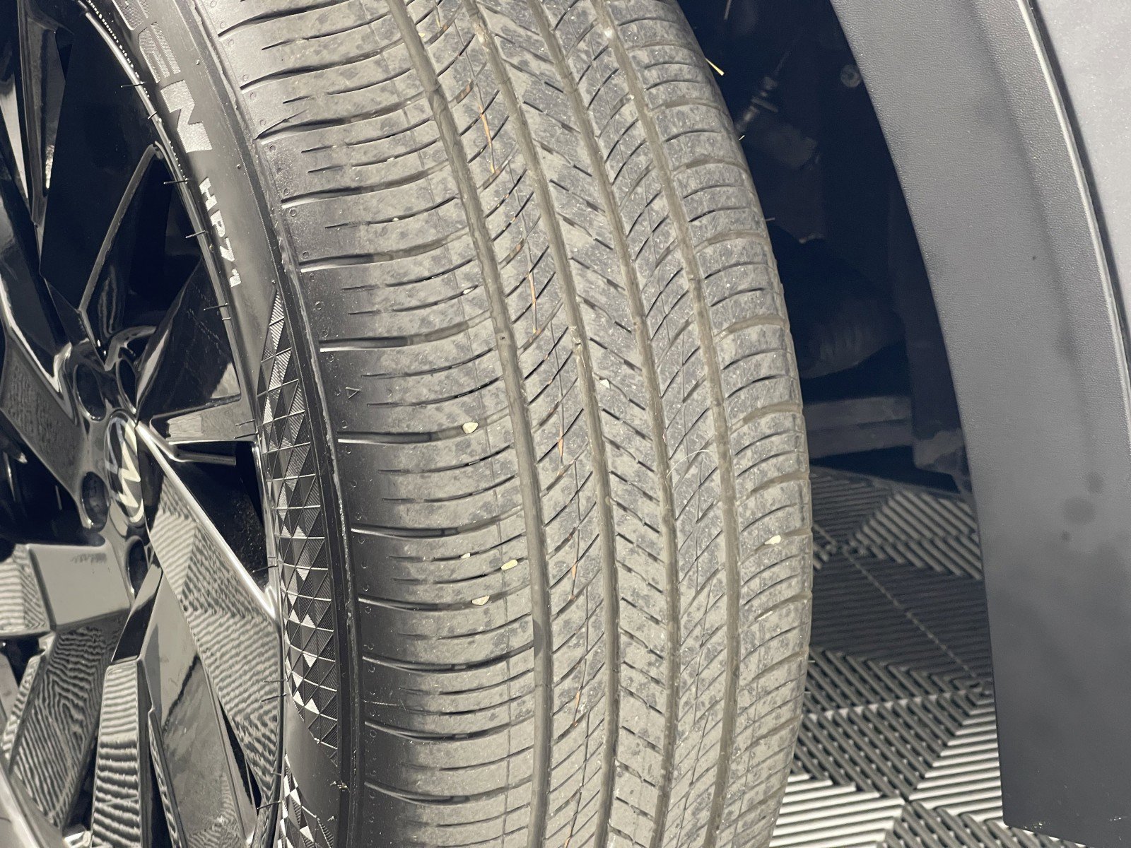 2024 Volkswagen Atlas SE Technology photo 4