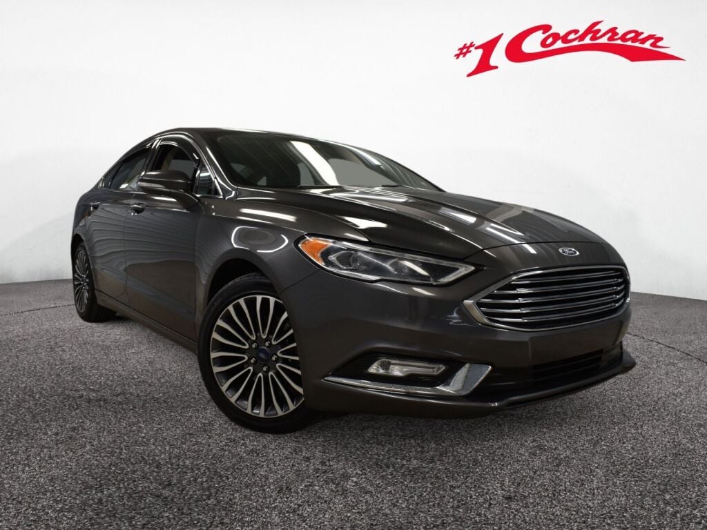 2017 Ford Fusion SE's photo