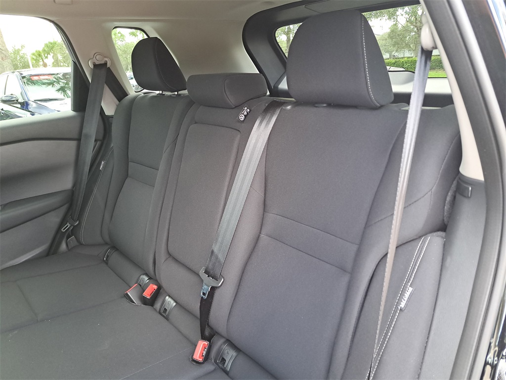 2024 Nissan Rogue S photo 13