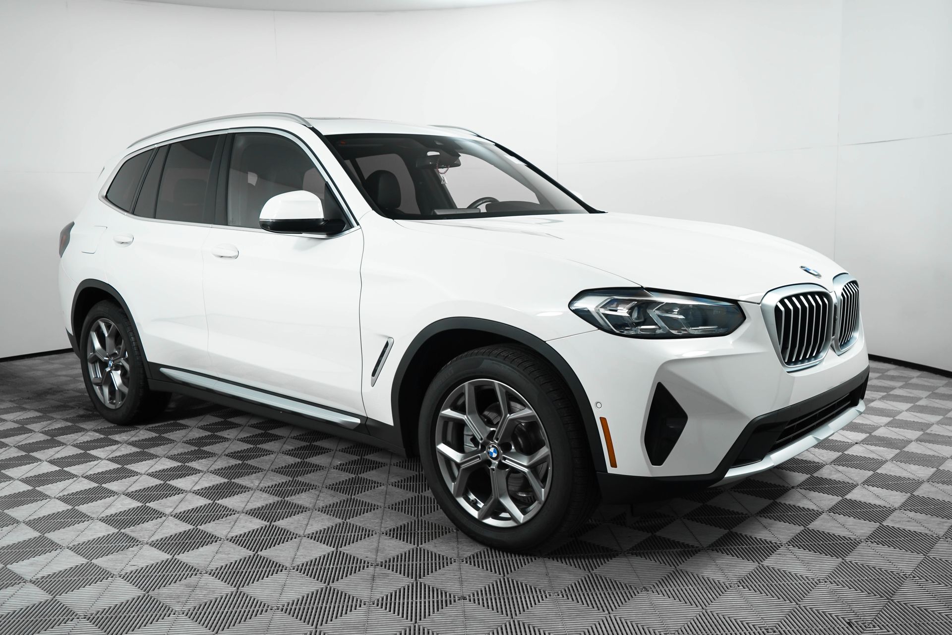 2024 BMW X3 30i