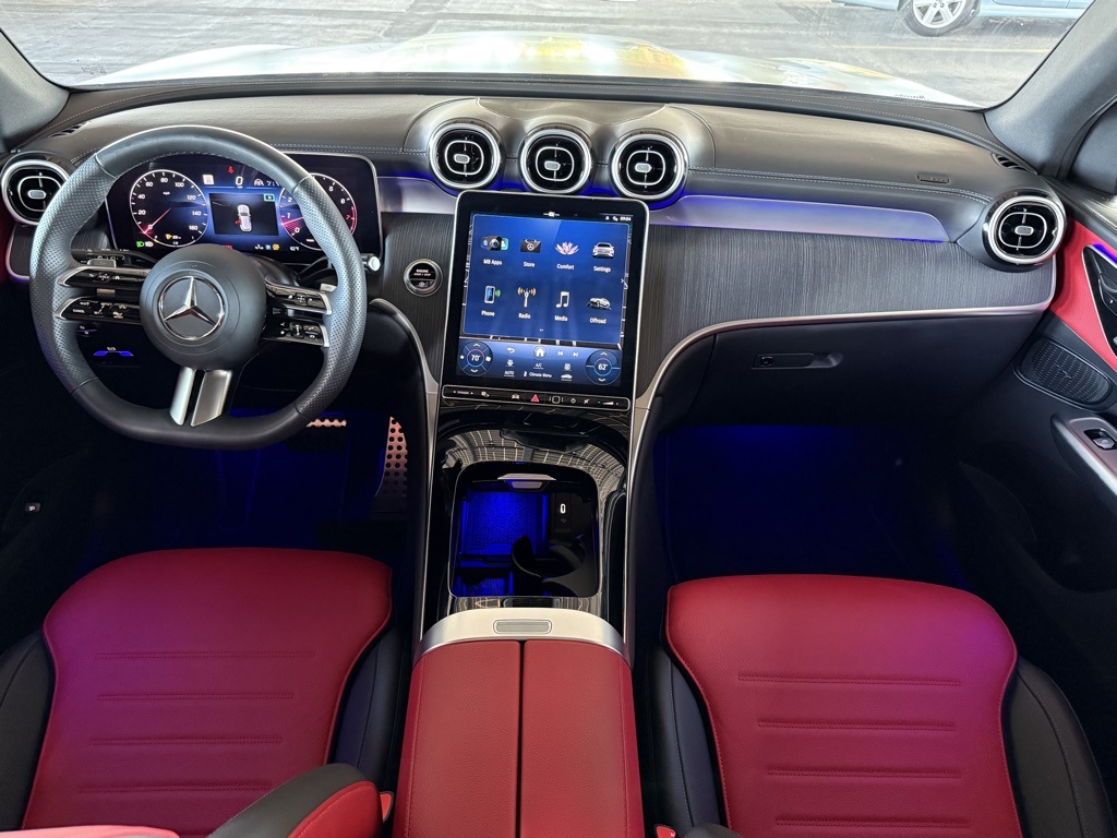 2024 Mercedes Benz GLC 300 4MATIC photo 4