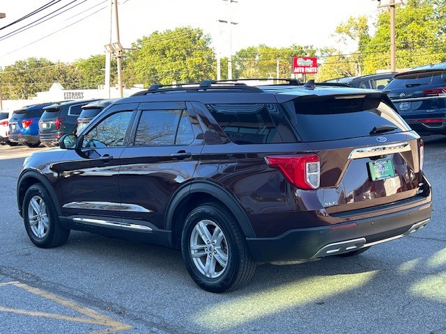 2020 Ford Explorer XLT photo 4
