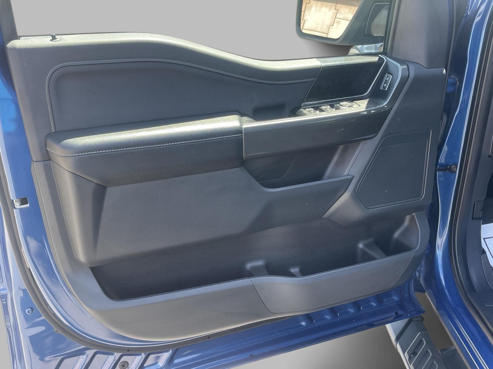 2022 Ford F-150 XLT photo 21