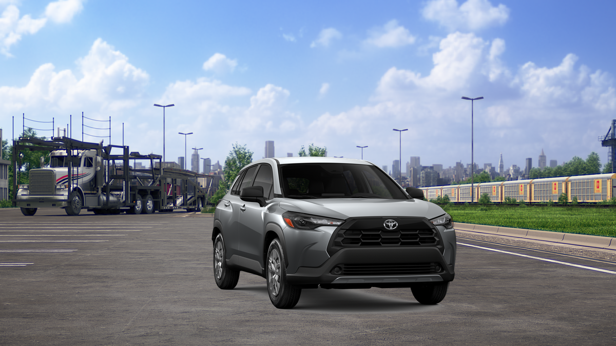 2026 Toyota Corolla Cross L photo 9