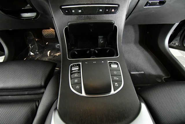 2021 Mercedes Benz GLC 300 Coupe 4MATIC photo 4