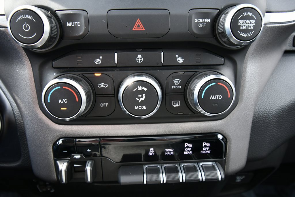 2019 Ram 1500 Big Horn Lone Star photo 25