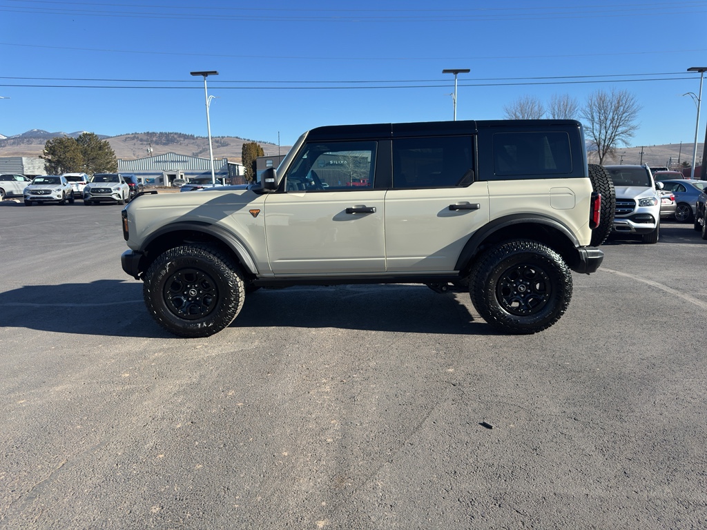 2025 Ford Bronco 4-Door Badlands