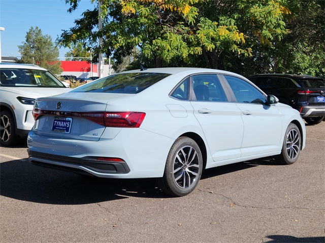 2025 Volkswagen Jetta 1.5T SE photo 2