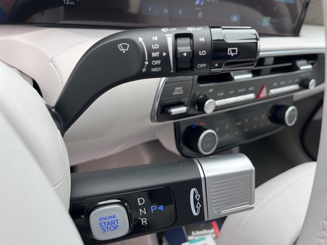 2026 Hyundai Palisade Limited photo 14