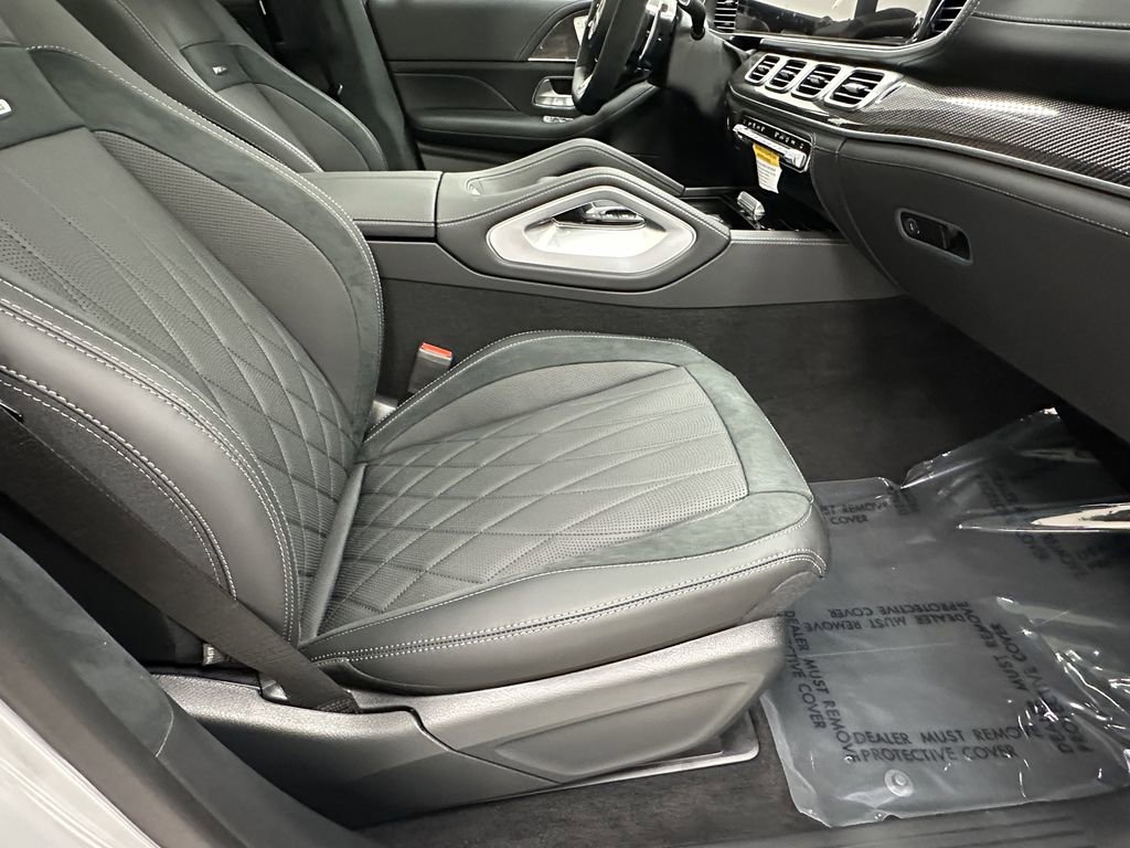 2026 Mercedes Benz GLS AMG 63 4MATIC photo 14