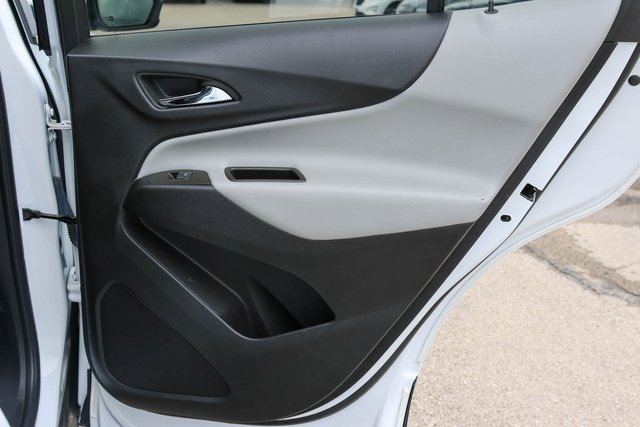 Used 2023 Summit White Chevrolet LT image 16