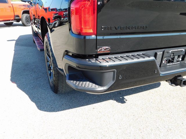 2026 Chevrolet Silverado 1500 RST photo 6