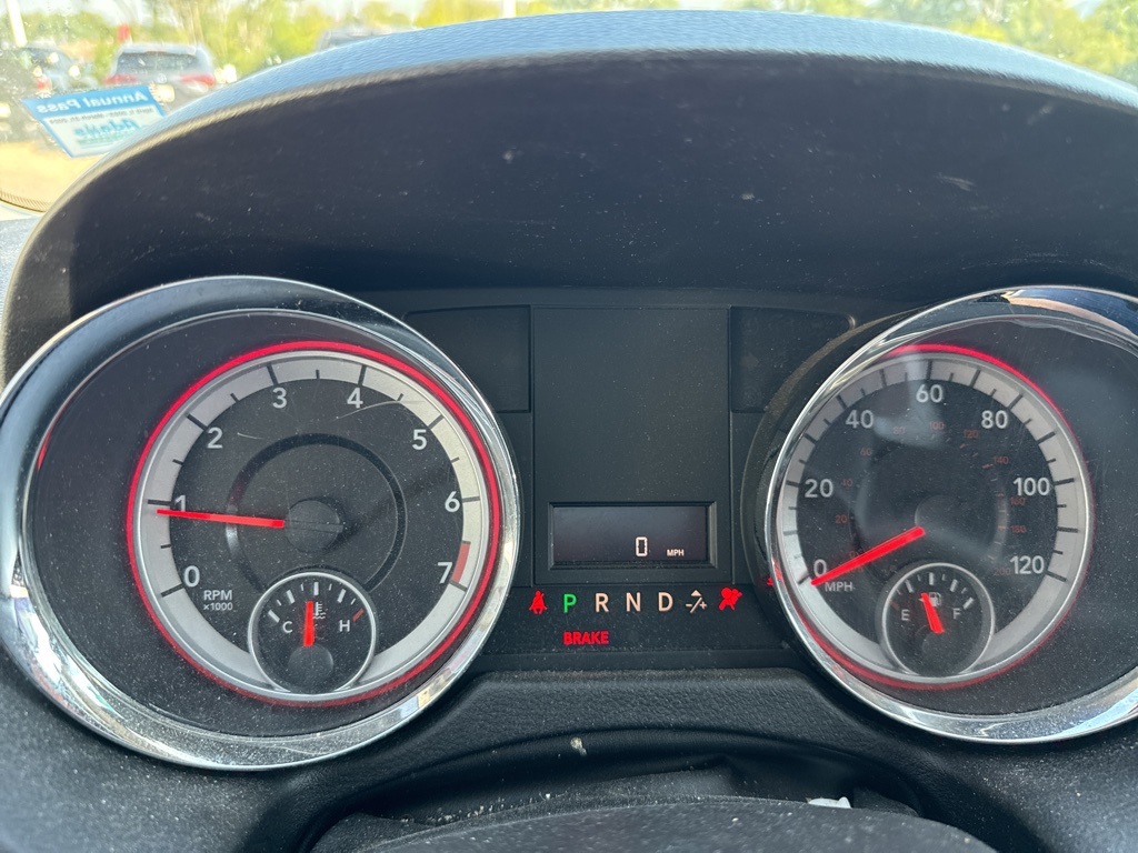 Used 2015 Dodge Grand Caravan SE with VIN 2C4RDGBG0FR517263 for sale in Winona, Minnesota