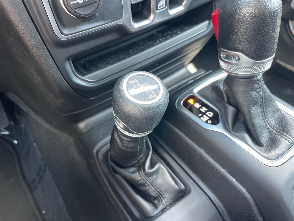 2023 Jeep Gladiator Sport photo 20