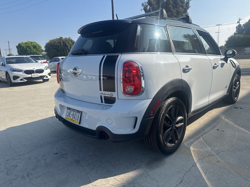 2012 Mini Cooper S ALL4 photo 4