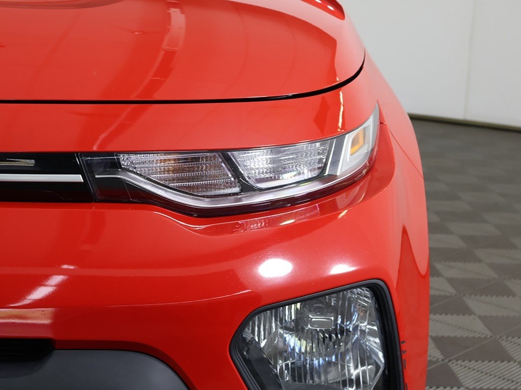 2022 Kia Soul LX photo 10