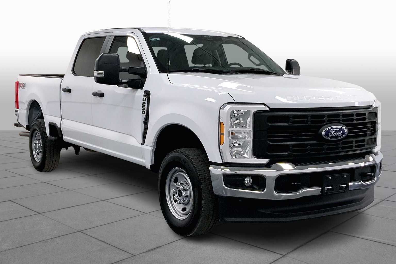 2024 Ford F-250 XL photo 3