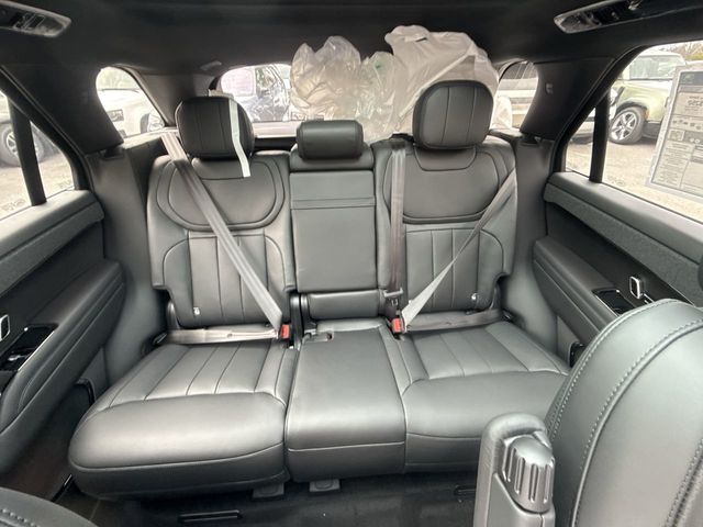 2025 Land Rover Range Rover Sport SE photo 4