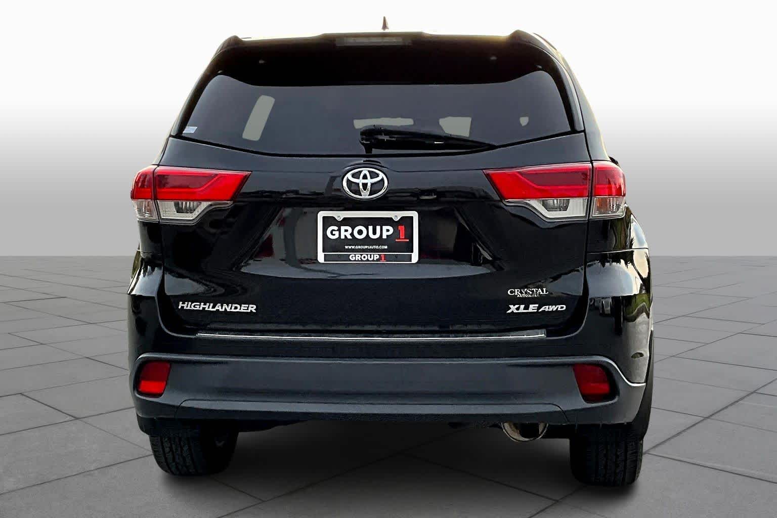 2019 Toyota Highlander XLE photo 4