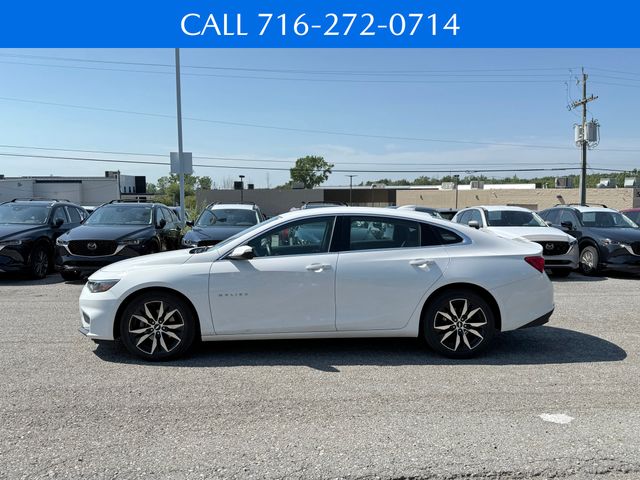 2018 Chevrolet Malibu 1LT photo 3