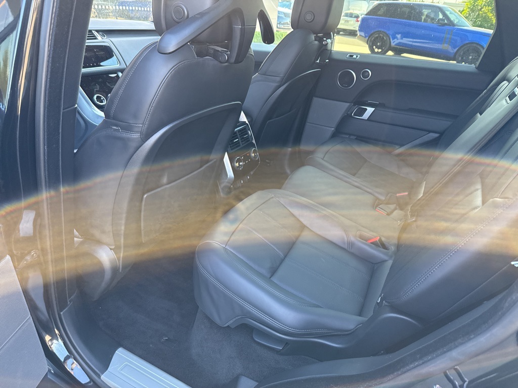2021 Land Rover Range Rover Sport HSE Silver Edition photo 17