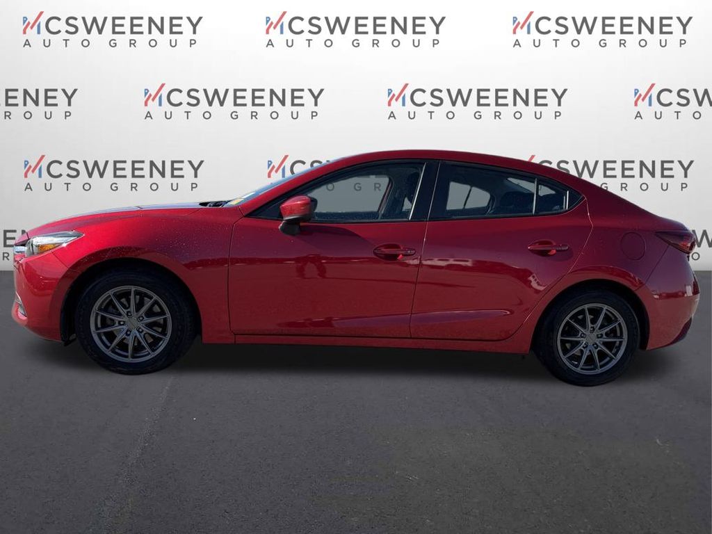 2018 Mazda Mazda3 Sport photo 2