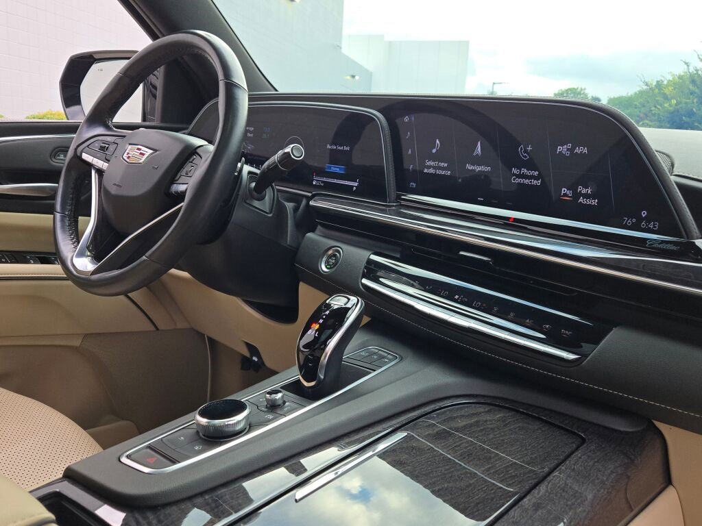 2021 Cadillac Escalade ESV Premium Luxury photo 7
