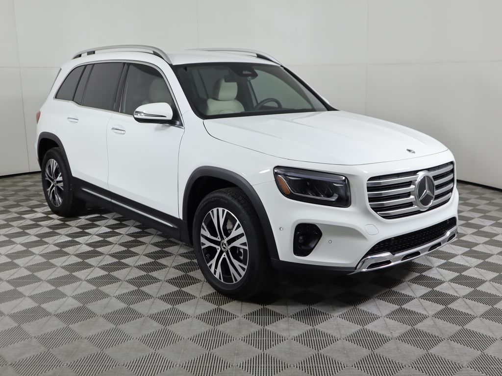 2025 Mercedes Benz GLB 250 photo 3