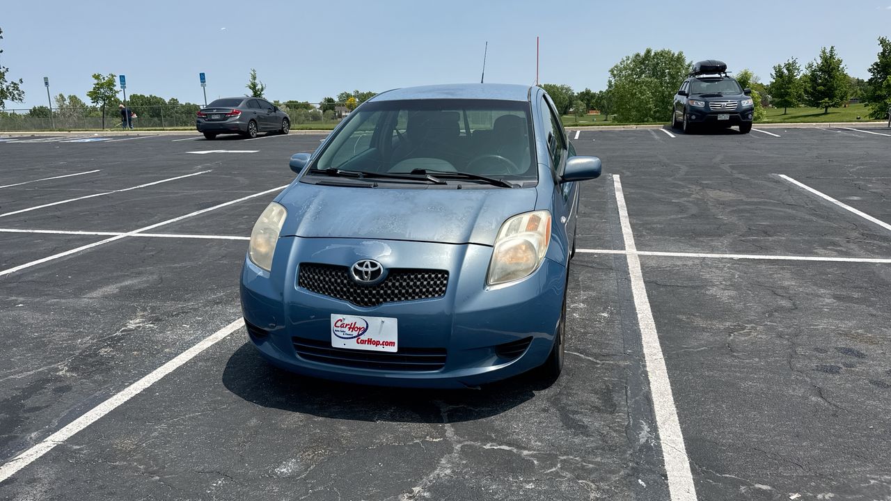Used 2008 Blue Toyota HATCHBACK image 1