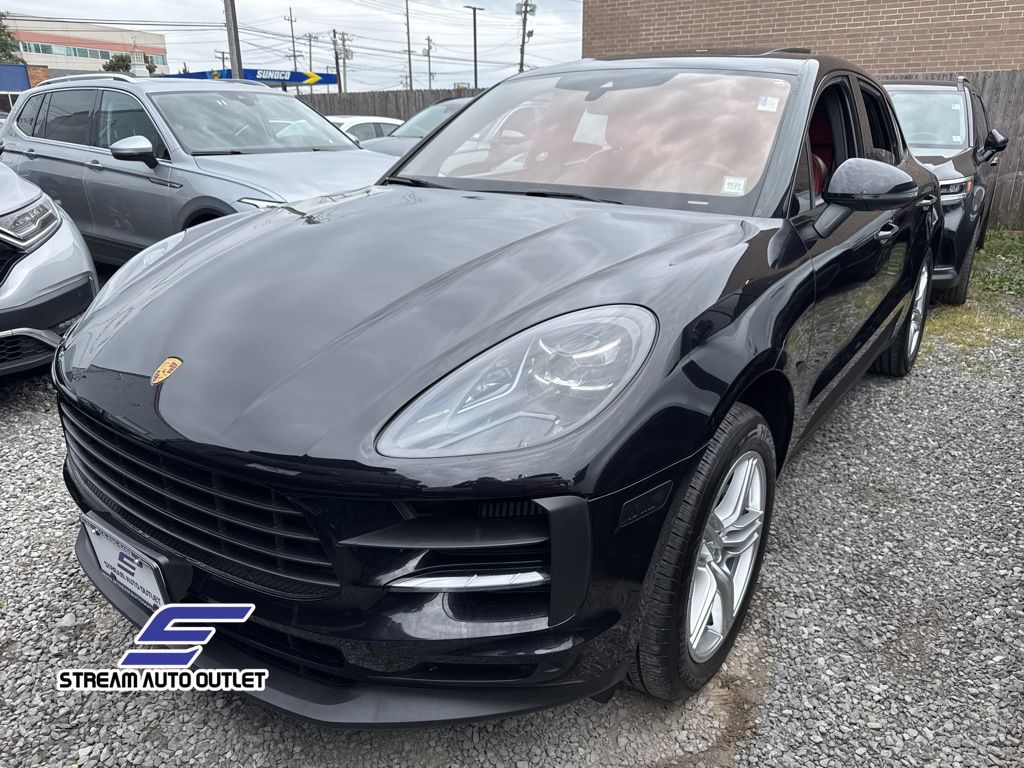2021 Porsche Macan S photo 3